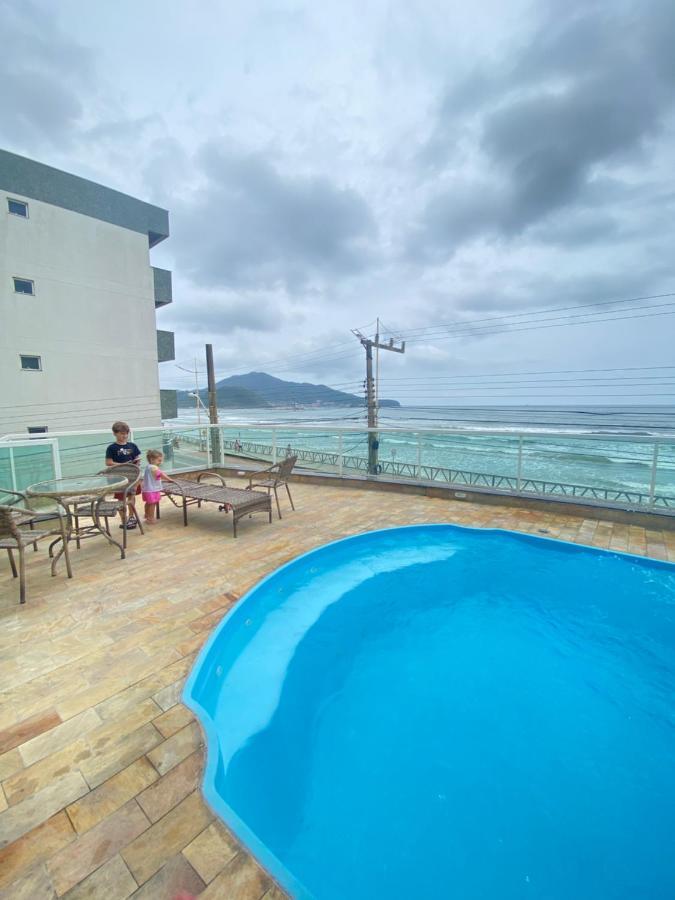 Gravata Predio Frente Mar Ao Lado Beto Carrero E Balneario Camboriu Brisamarbc4 Apartamento Navegantes Habitación foto
